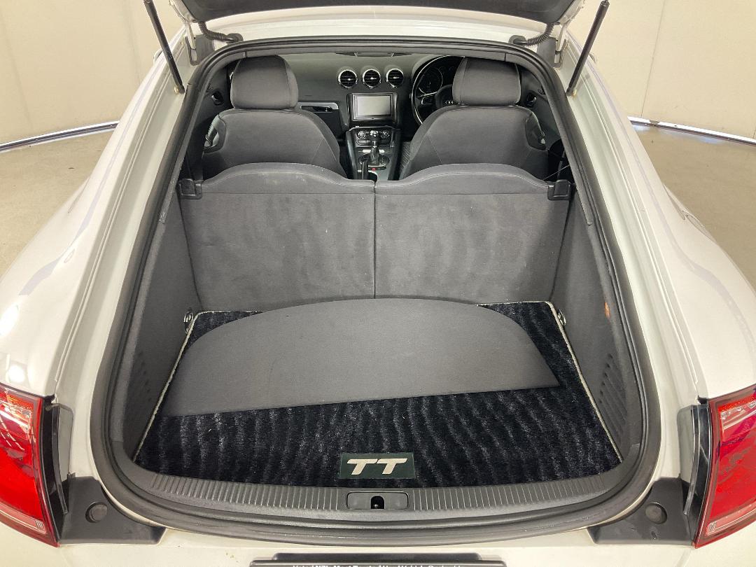 Photo '14' of Audi TT