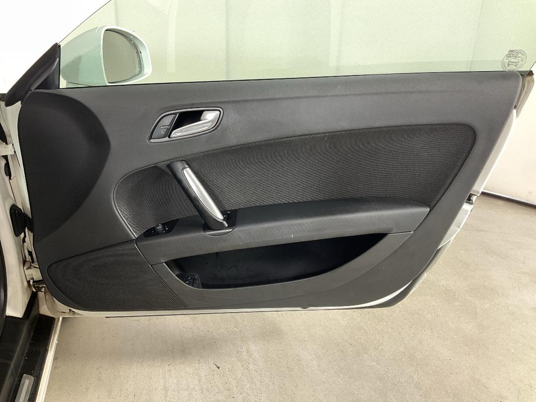 Photo '15' of Audi TT