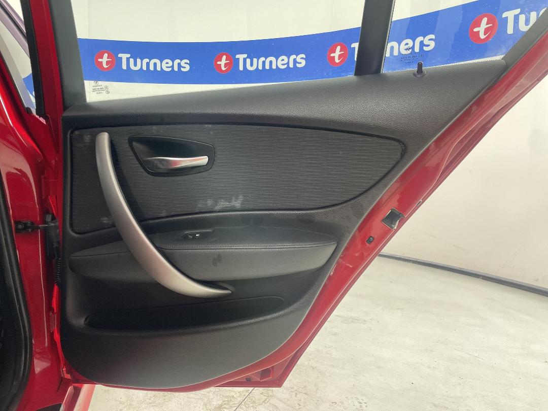 Photo '19' of BMW 116I