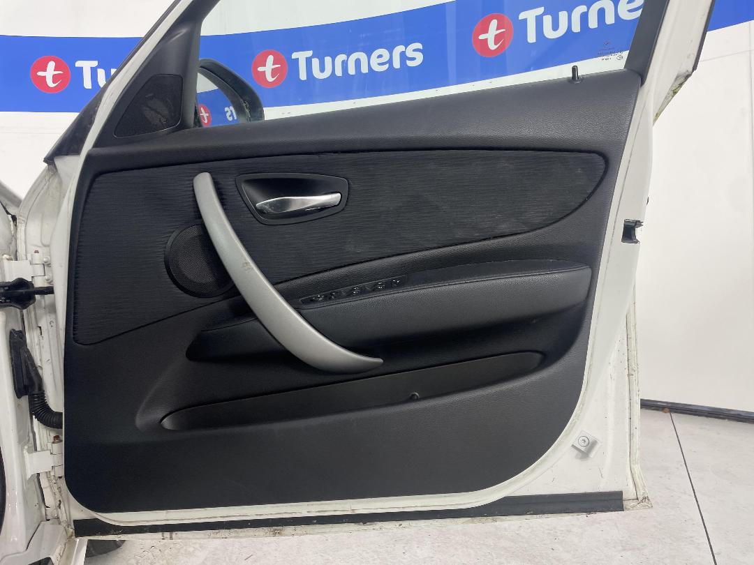 Photo '13' of BMW 116I