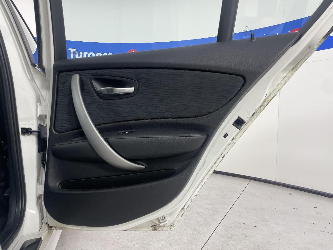 Photo '17' of BMW 116I