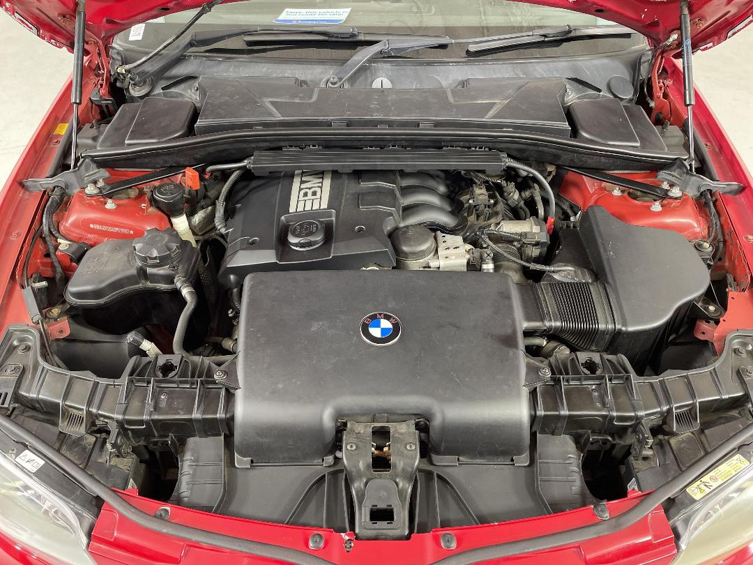 Photo '13' of BMW 120I Photo '13' of BMW 120I