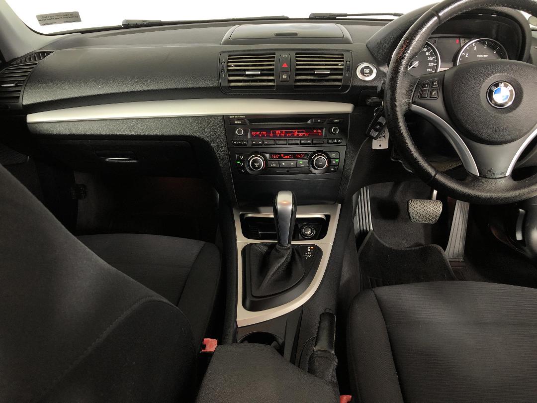 Photo '17' of BMW 120I