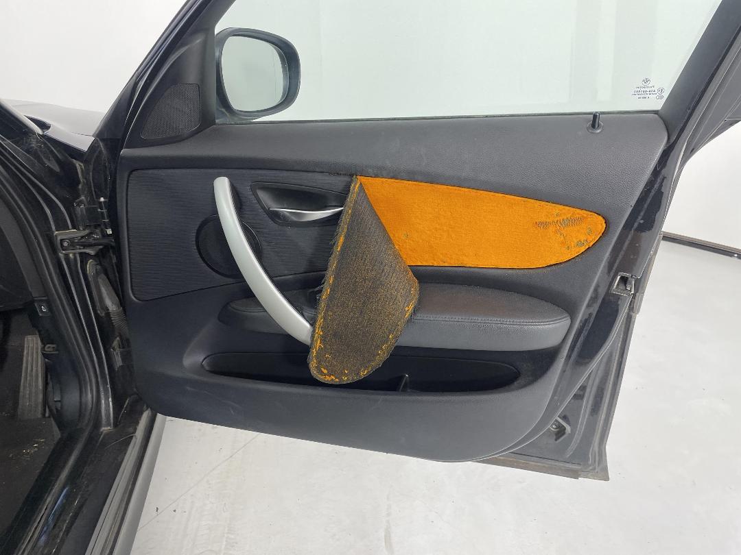 Photo '13' of BMW 120I