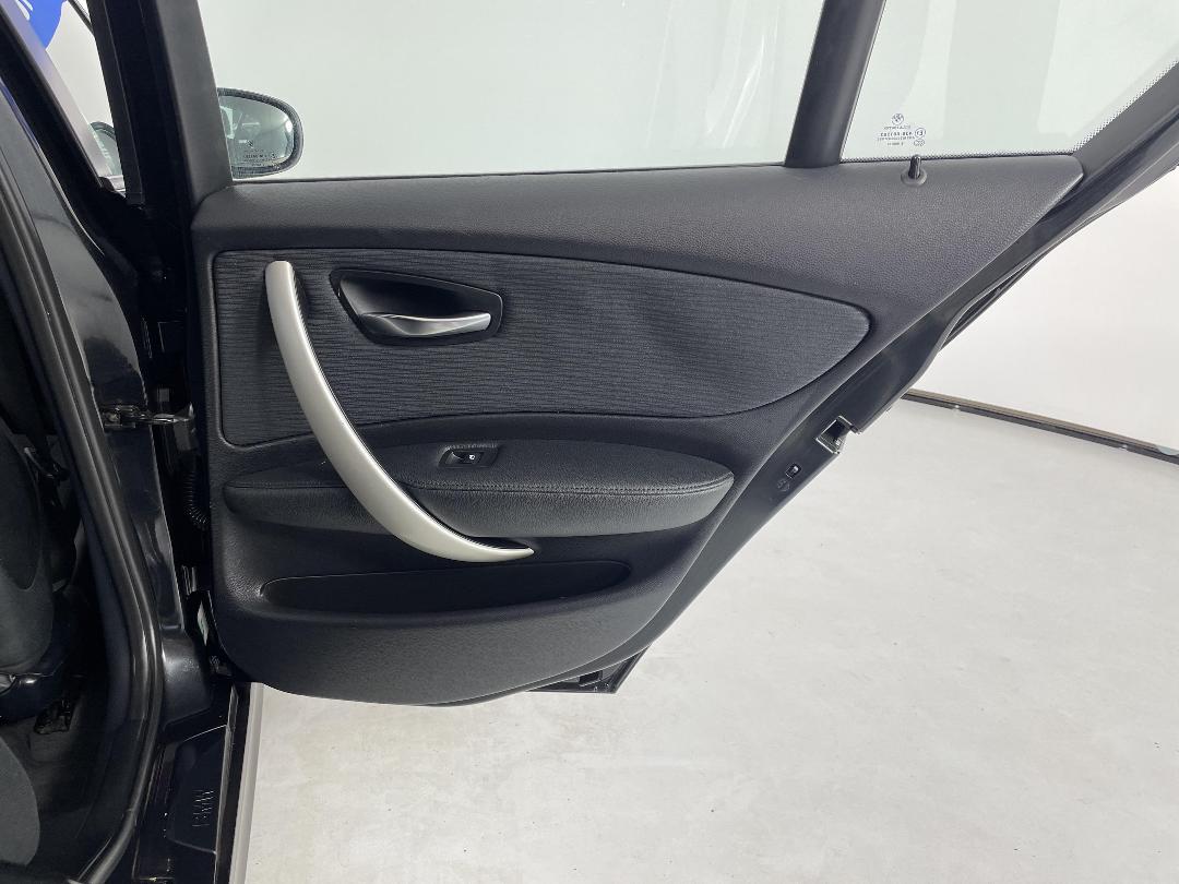 Photo '19' of BMW 120I