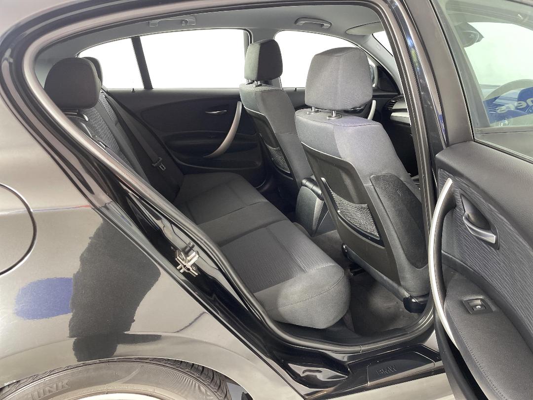 Photo '20' of BMW 120I