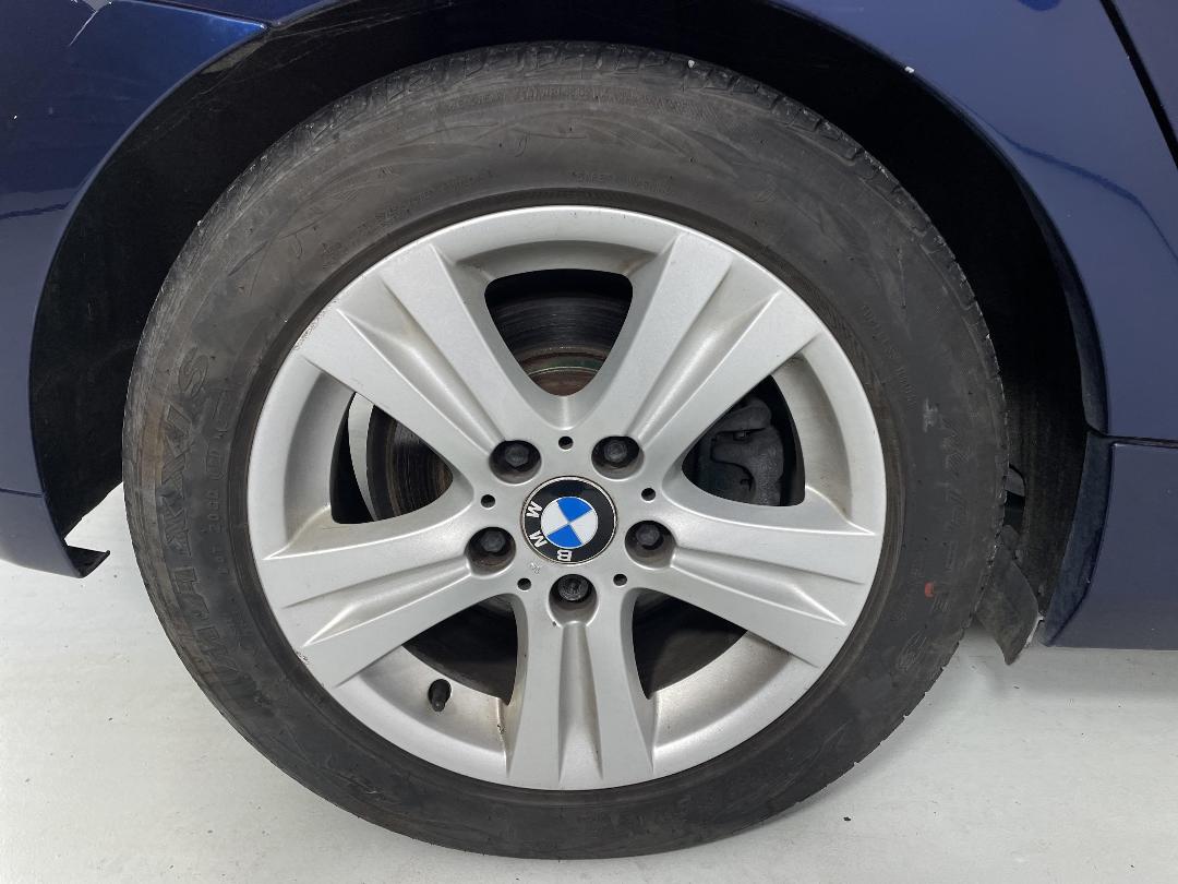 Photo '12' of BMW 120I Photo '12' of BMW 120I