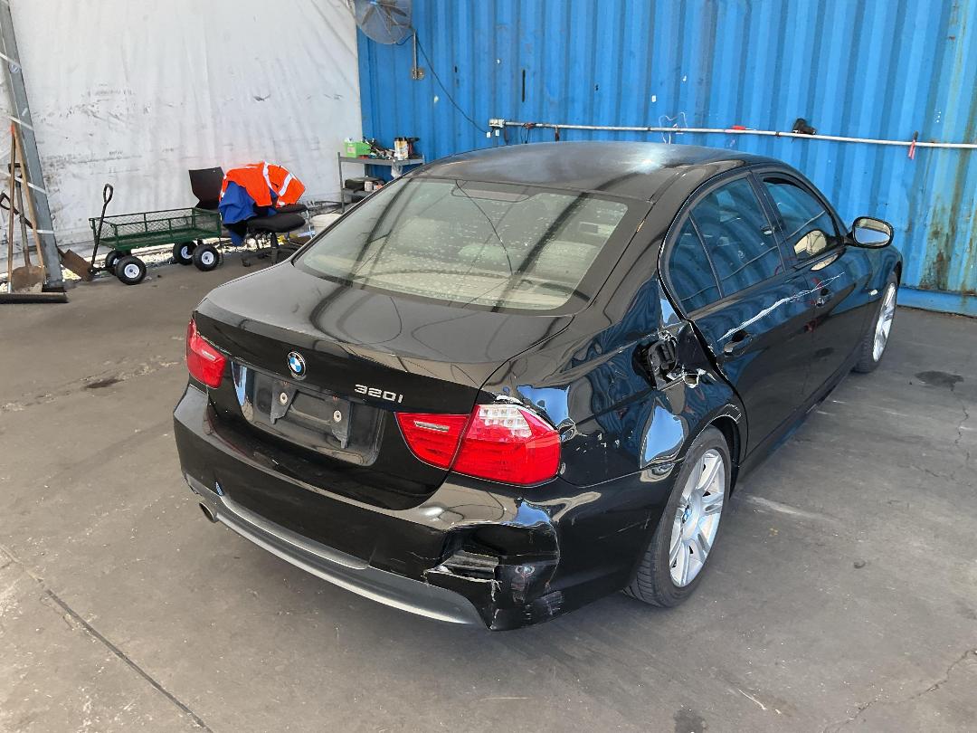 Photo '11' of BMW 3 Series 320I