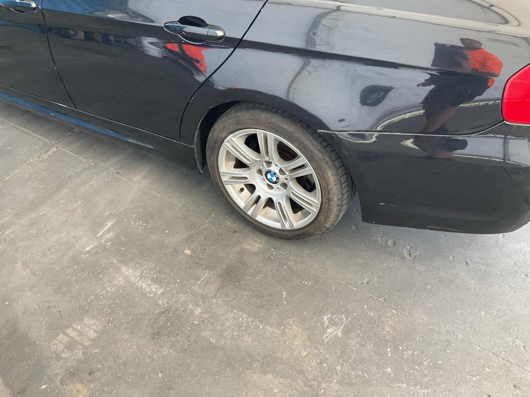 Photo '9' of BMW 3 Series 320I