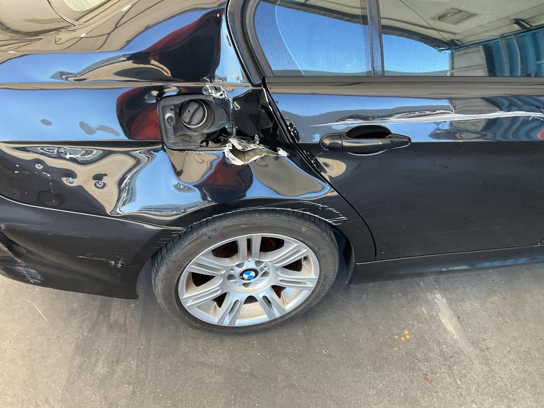 Photo '15' of BMW 3 Series 320I