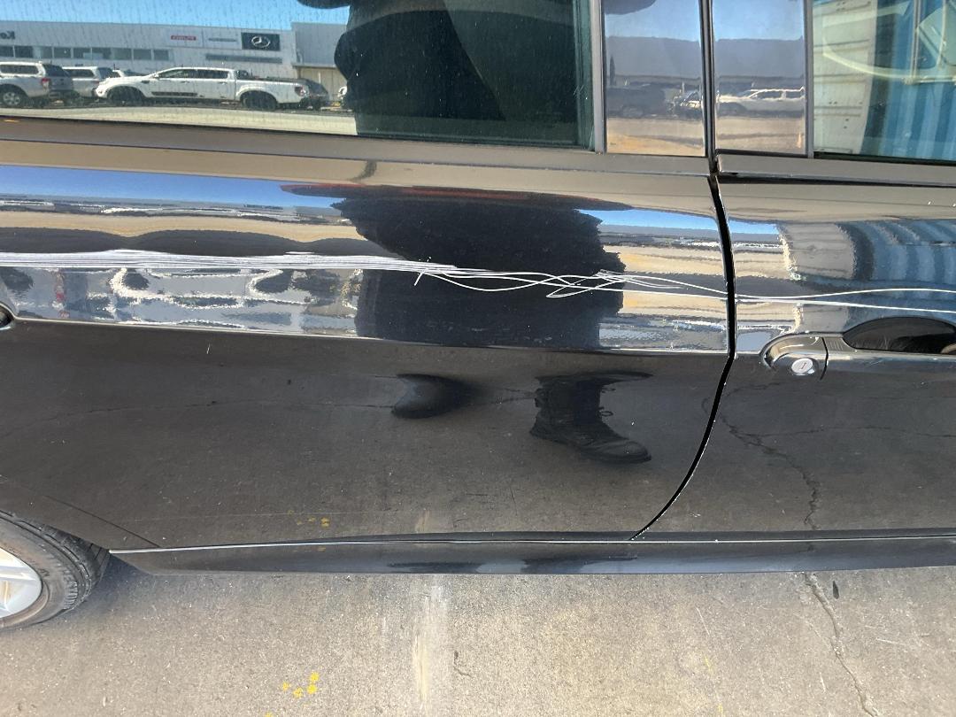 Photo '16' of BMW 3 Series 320I