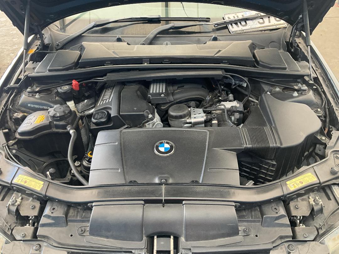 Photo '13' of BMW 3 Series 320I Photo '13' of BMW 3 Series 320I