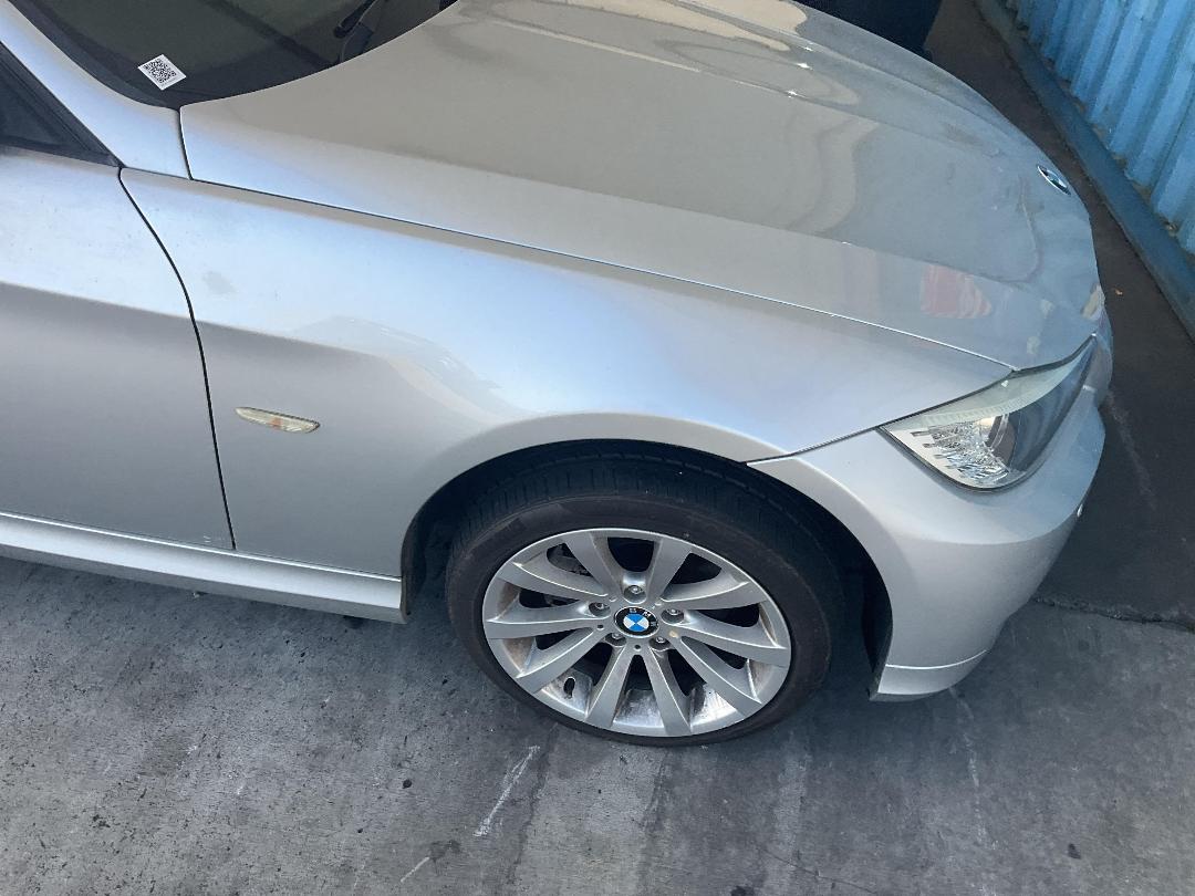 Photo '4' of BMW 3 Series 320I