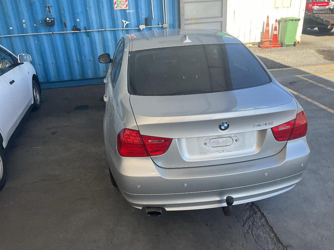 Photo '11' of BMW 3 Series 320I