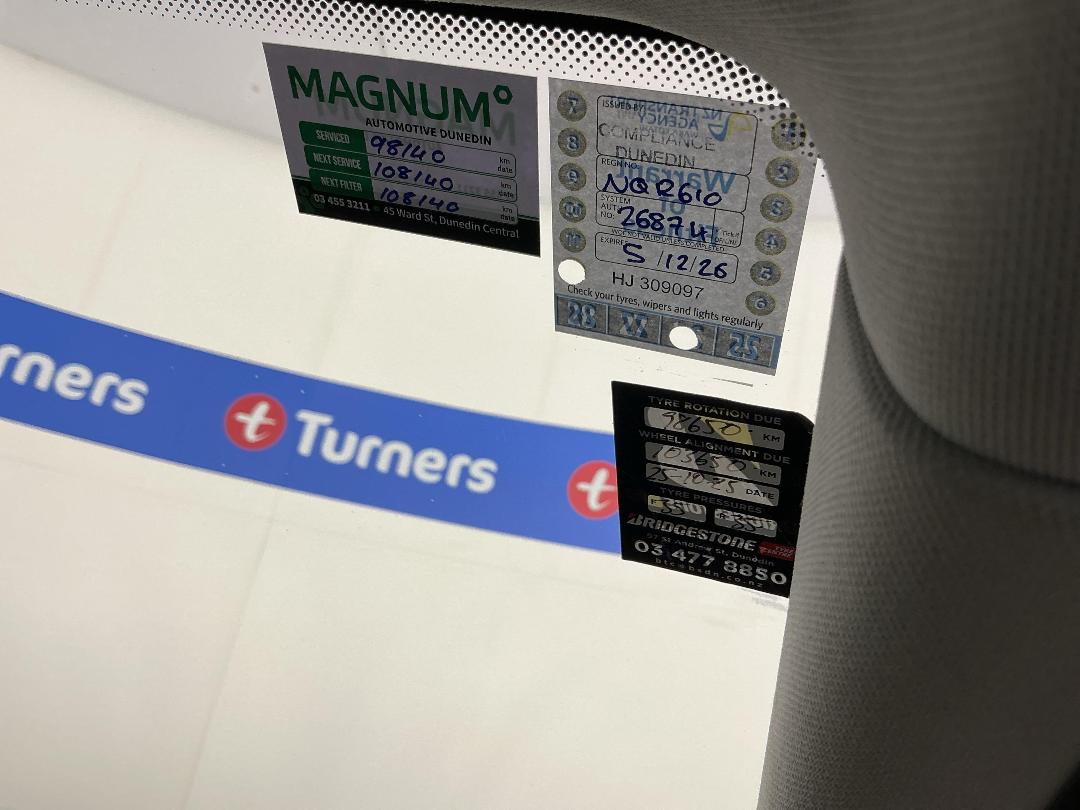 Photo '27' of BMW 320I Photo '27' of BMW 320I