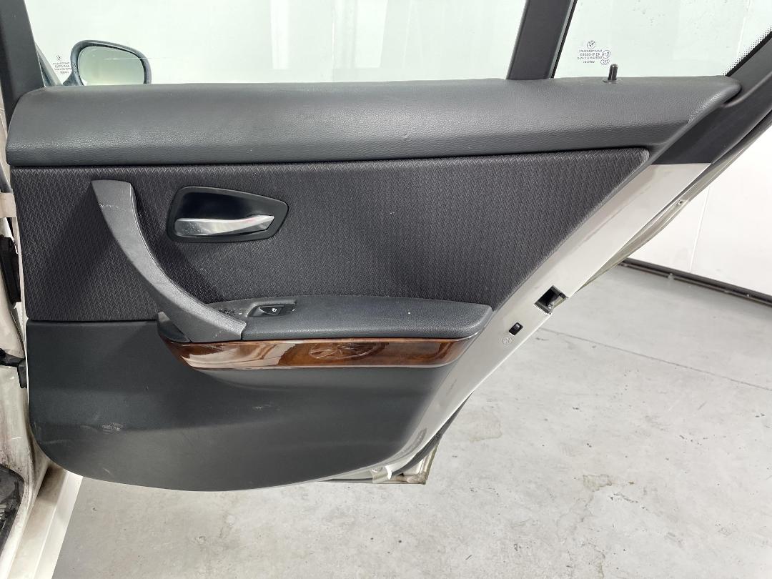 Photo '19' of BMW 320I Photo '19' of BMW 320I