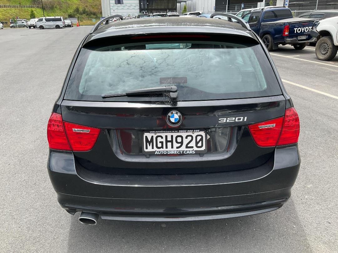 Photo '8' of BMW 320I