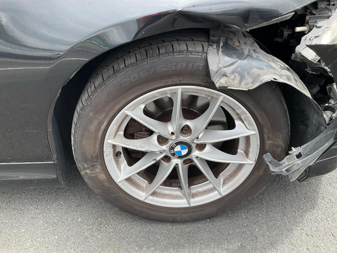 Photo '10' of BMW 320I