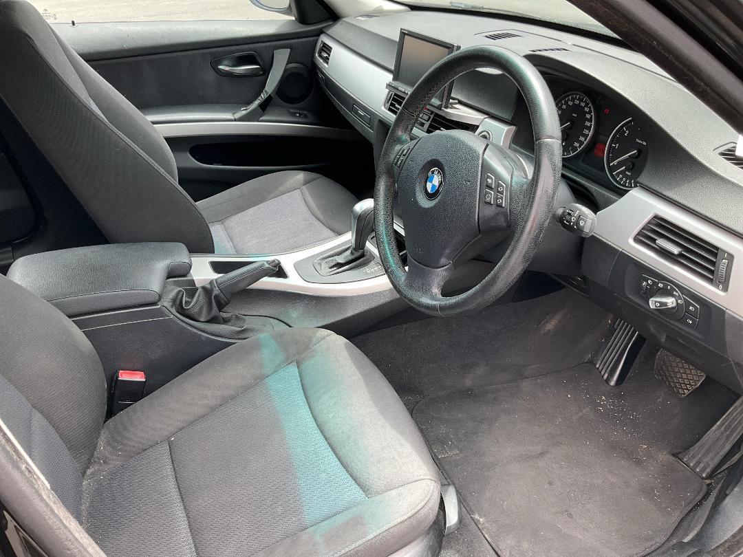Photo '15' of BMW 320I