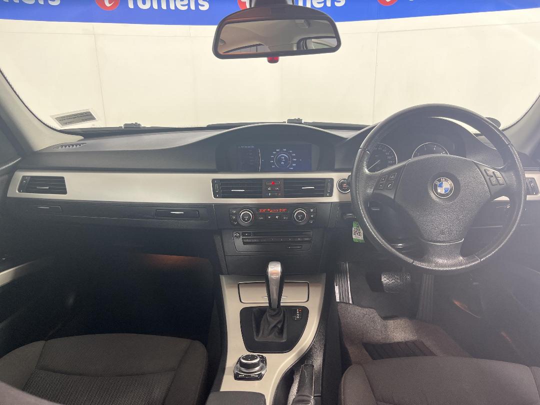 Photo '17' of BMW 320I