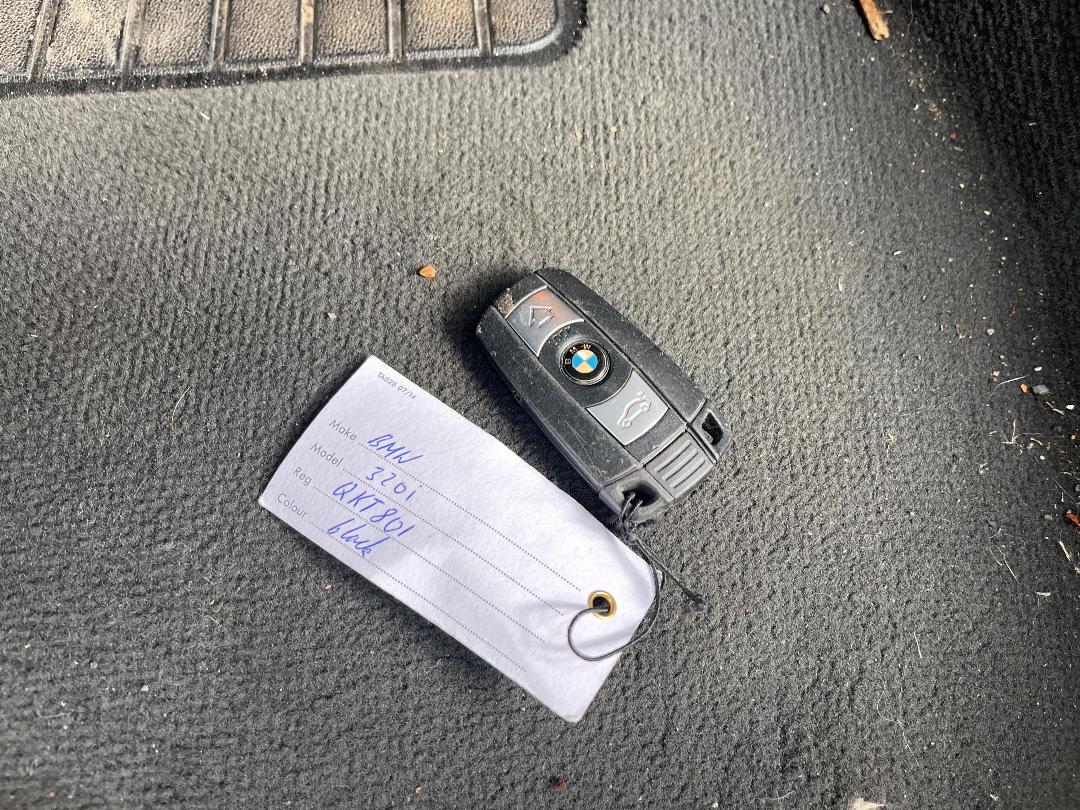 Photo '19' of BMW 320I