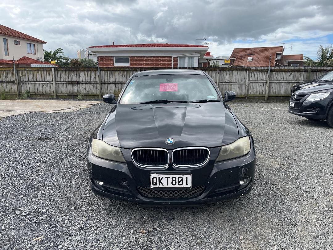 Photo '2' of BMW 320I