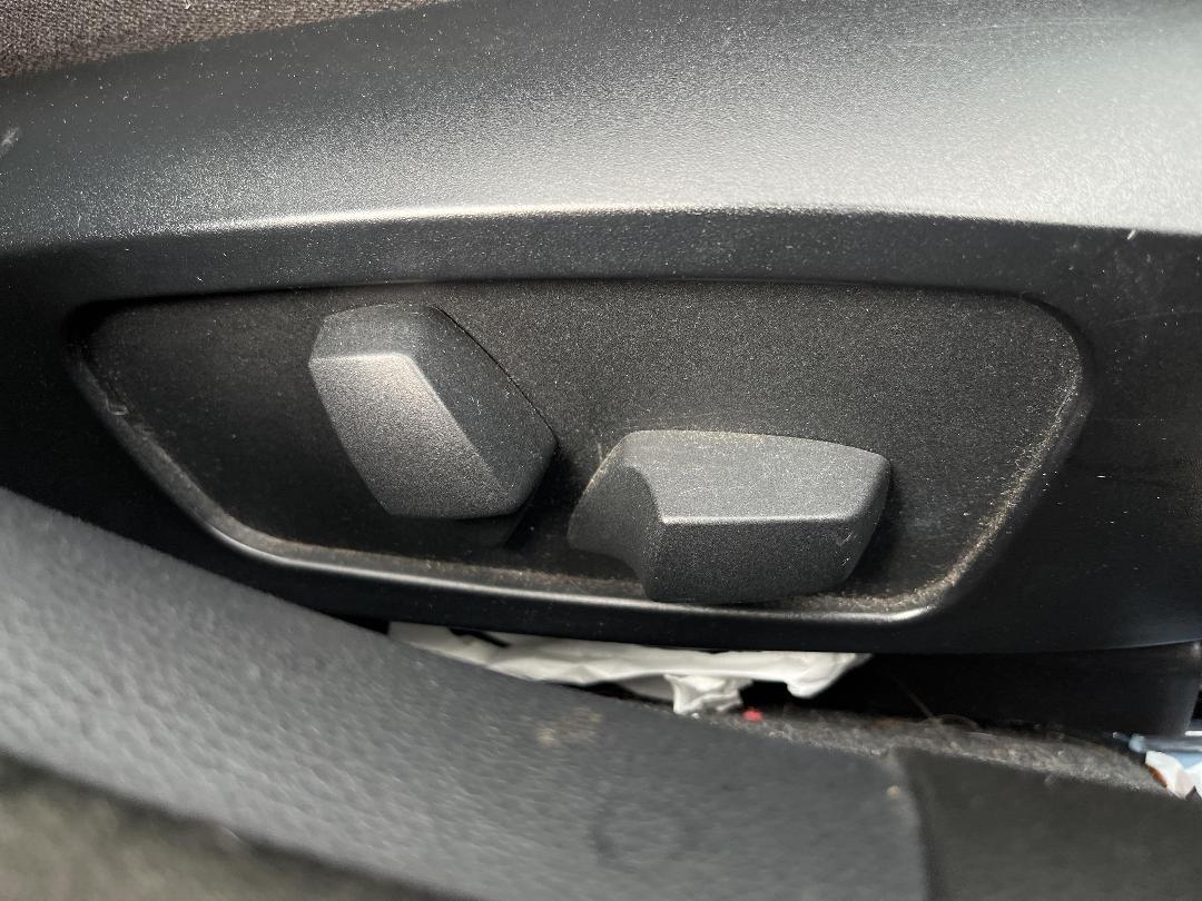 Photo '24' of BMW 320I