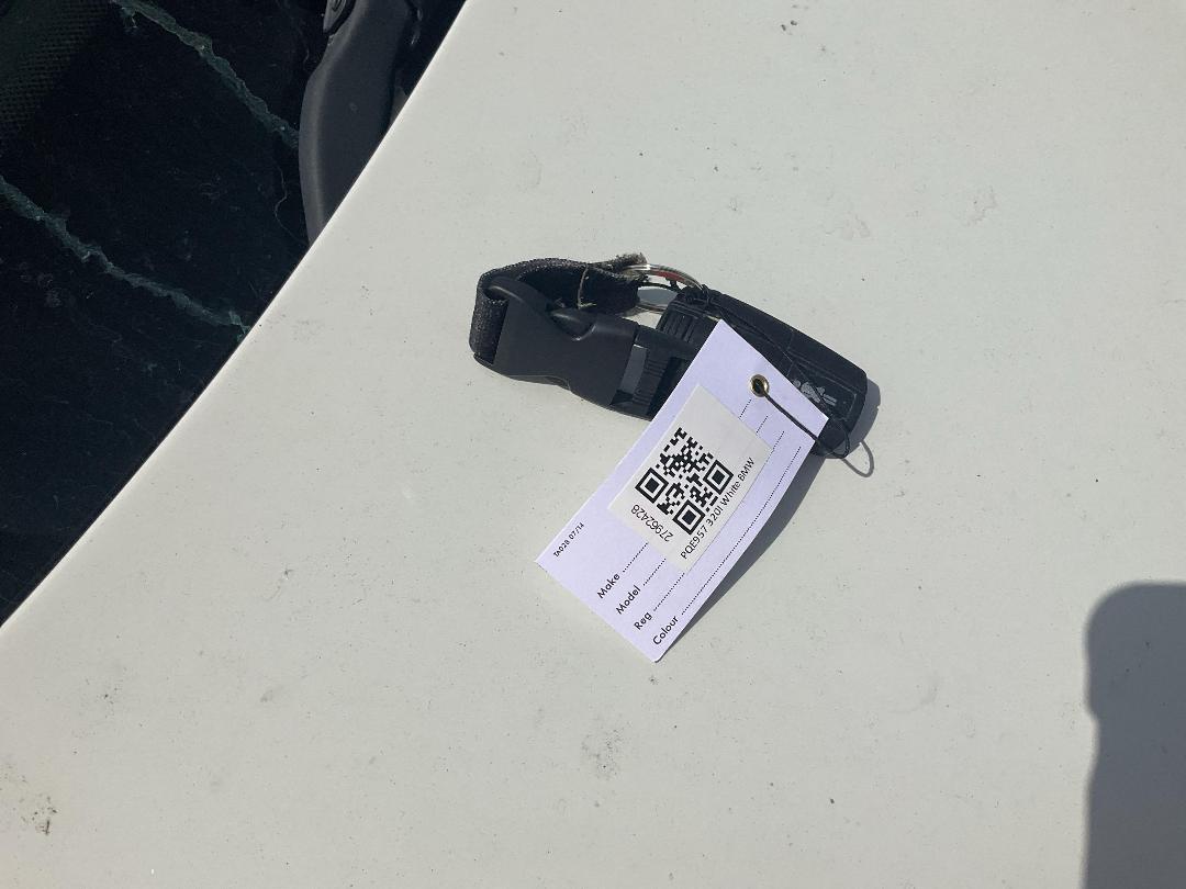 Photo '13' of BMW 320I