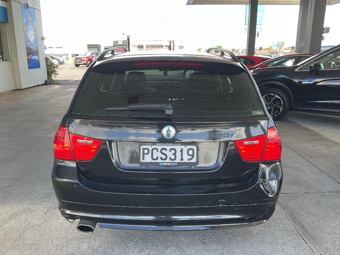 Photo '8' of BMW 320I Photo '8' of BMW 320I