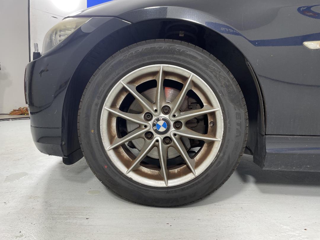 Photo '10' of BMW 320I Photo '10' of BMW 320I