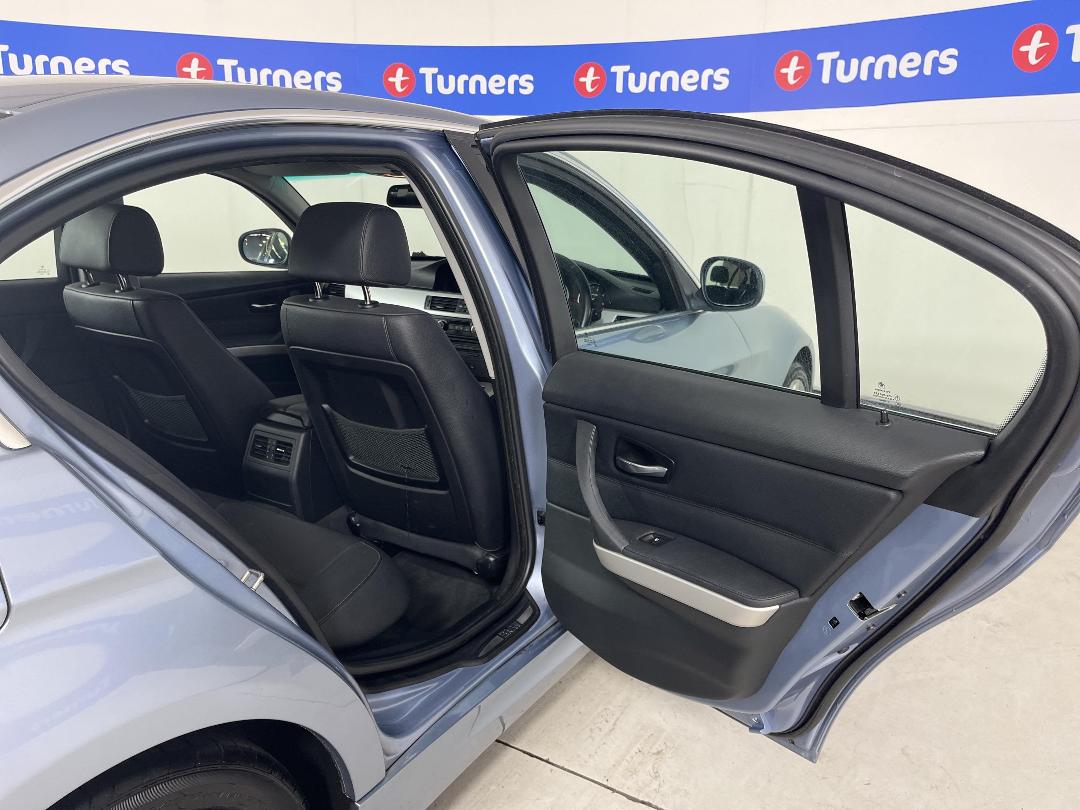 Photo '19' of BMW 325D