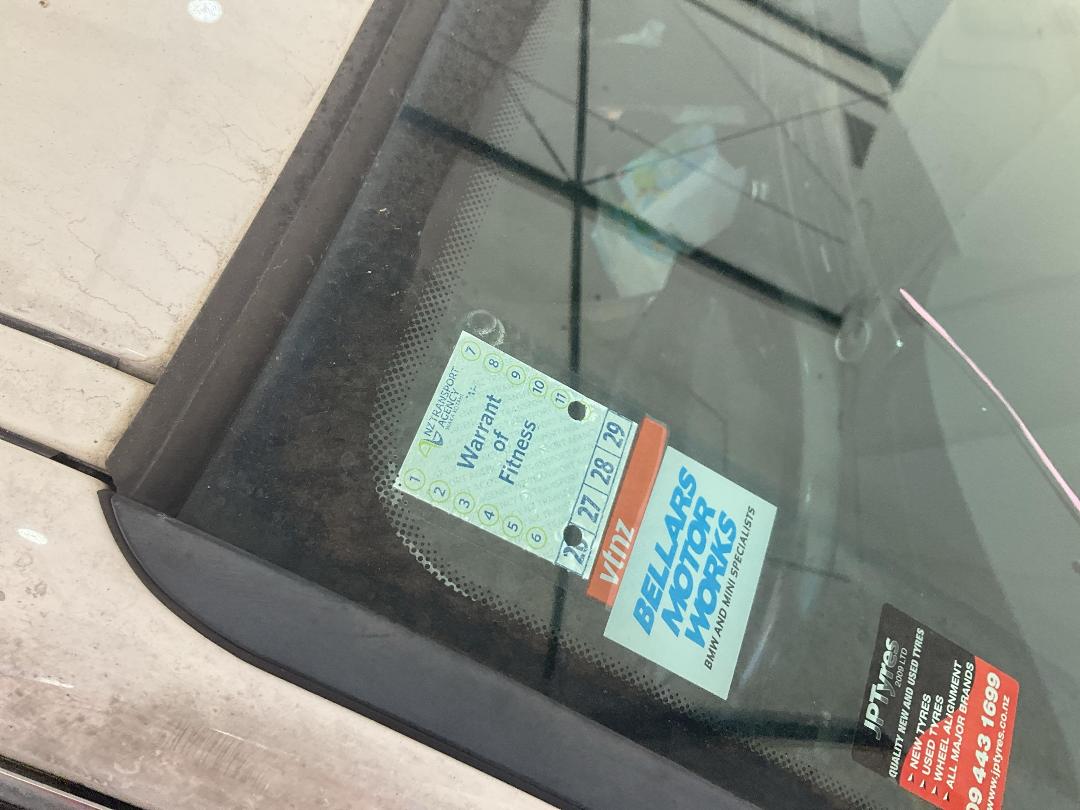 Photo '22' of BMW 325I