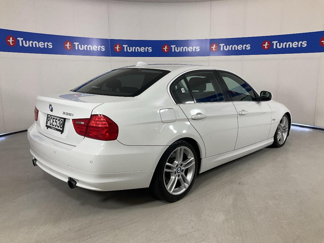 Photo '7' of BMW 335I Photo '7' of BMW 335I