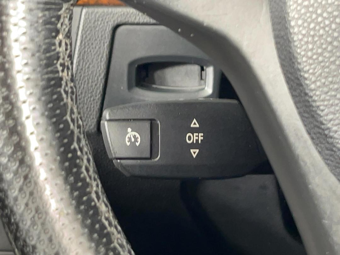 Photo '34' of BMW 335I