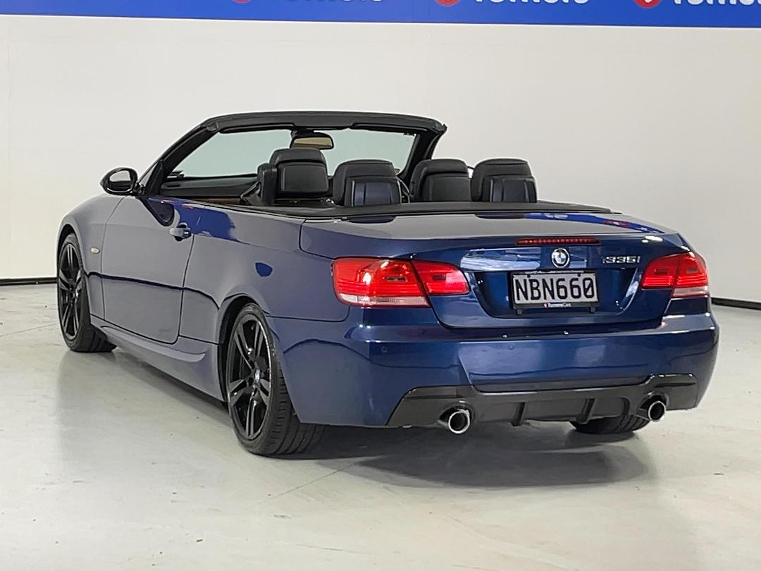 Photo '23' of BMW 335I