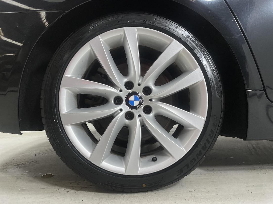 Photo '12' of BMW 5 Series