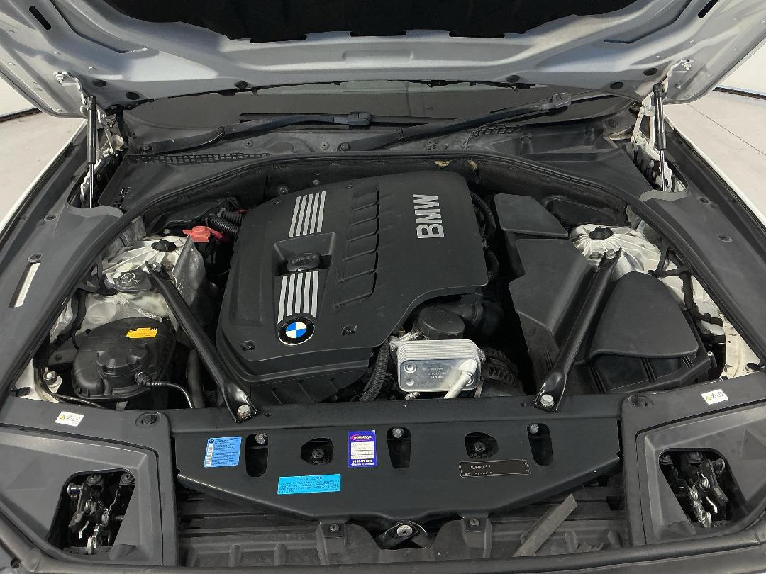 Photo '13' of BMW 5 Series