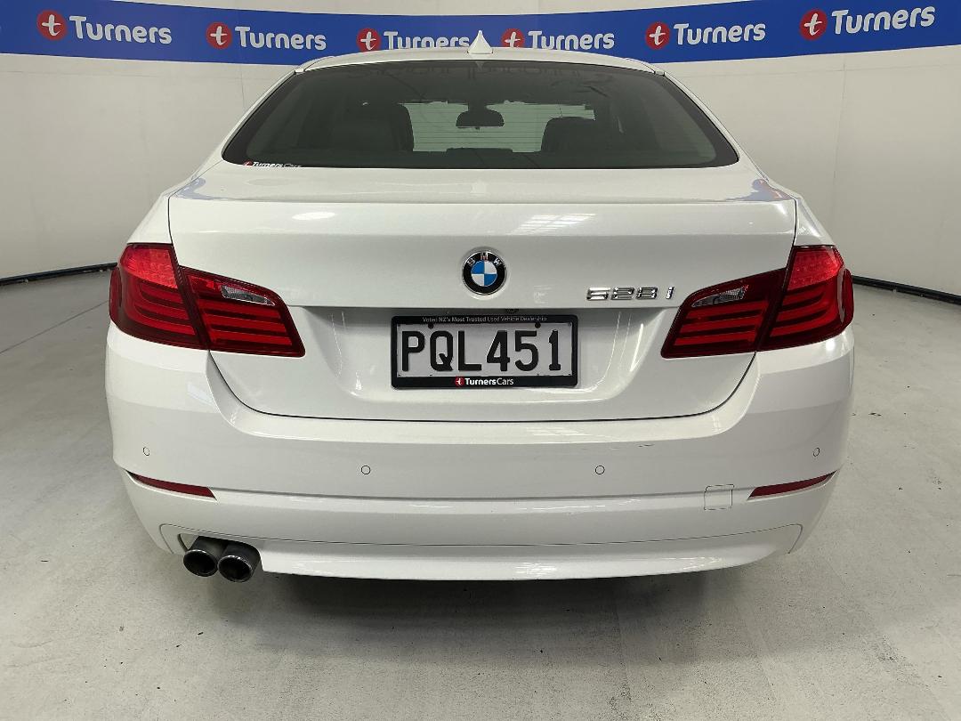 Photo '6' of BMW 5 Series