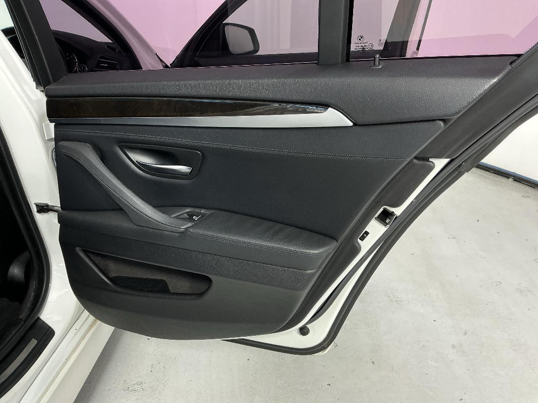 Photo '19' of BMW 5 Series