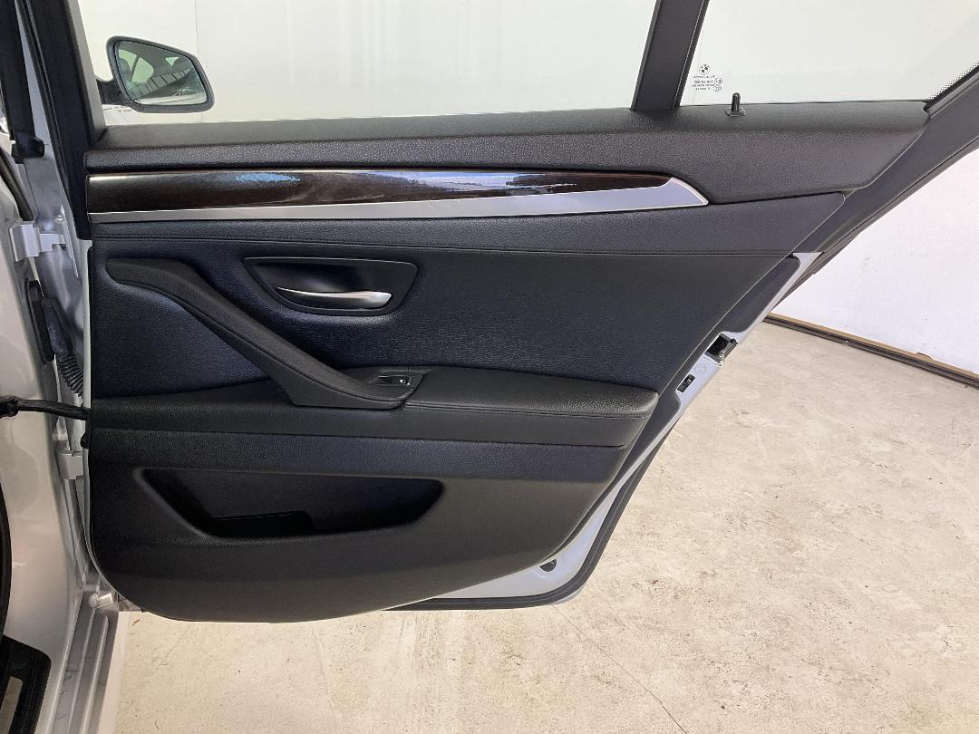 Photo '19' of BMW 528I Photo '19' of BMW 528I