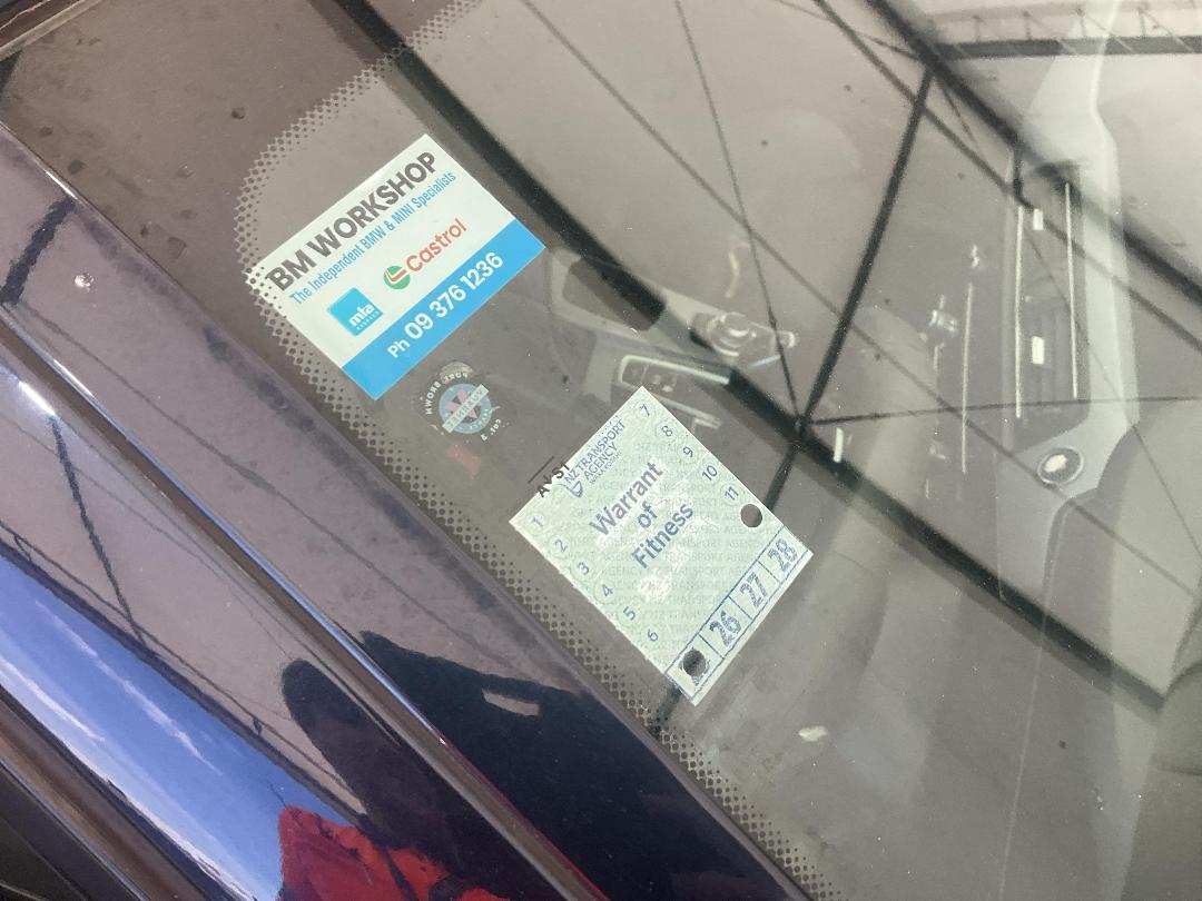 Photo '26' of BMW 528I Photo '26' of BMW 528I