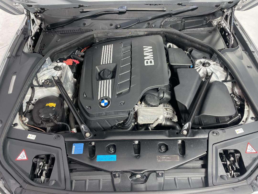 Photo '13' of BMW 528I