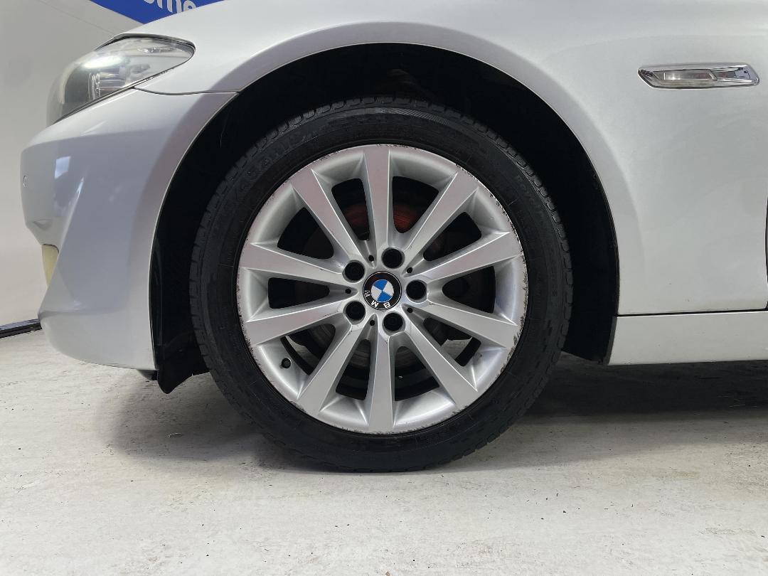 Photo '10' of BMW 528I