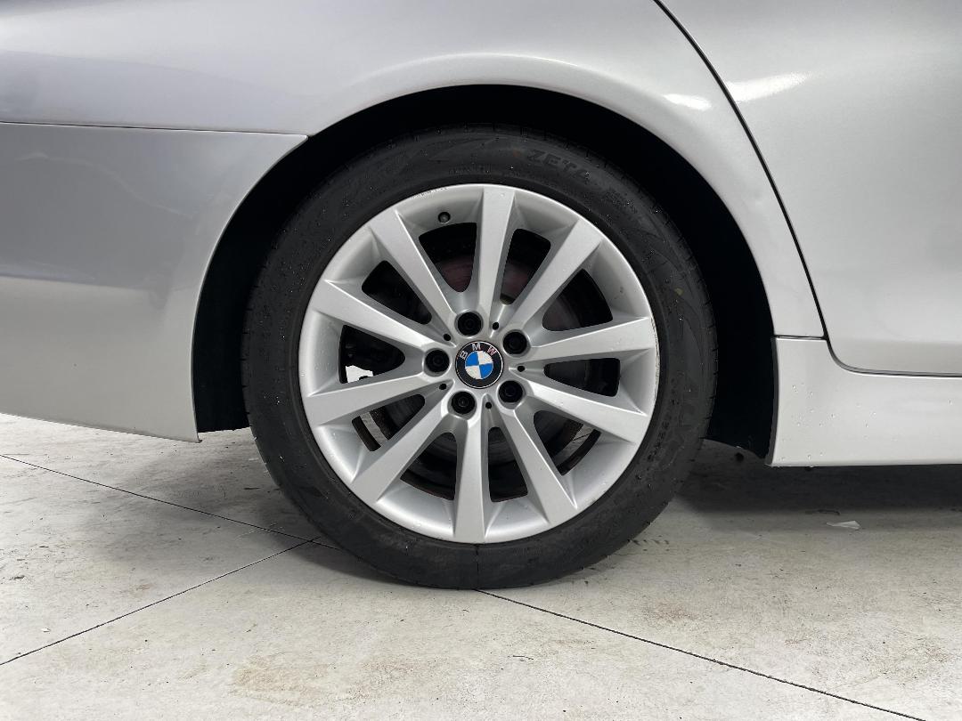 Photo '12' of BMW 528I