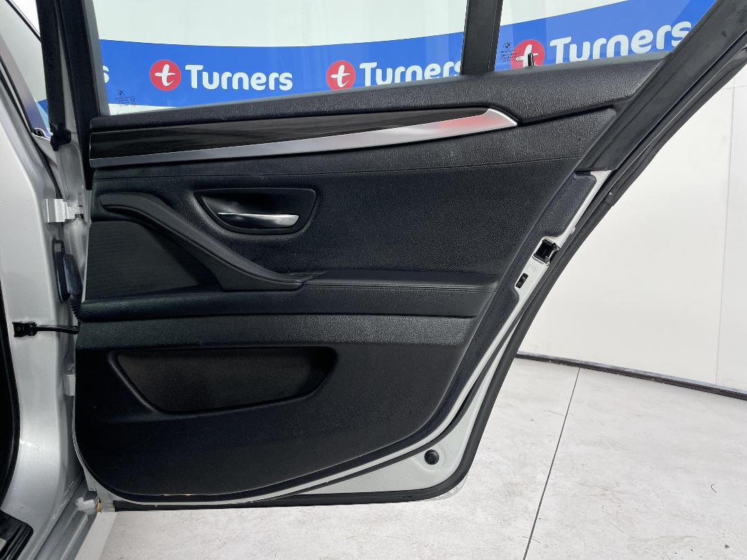 Photo '19' of BMW 528I