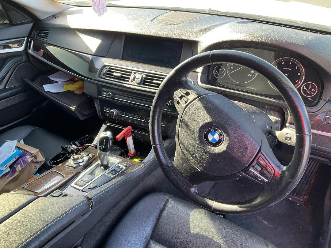 Photo '8' of BMW 528I