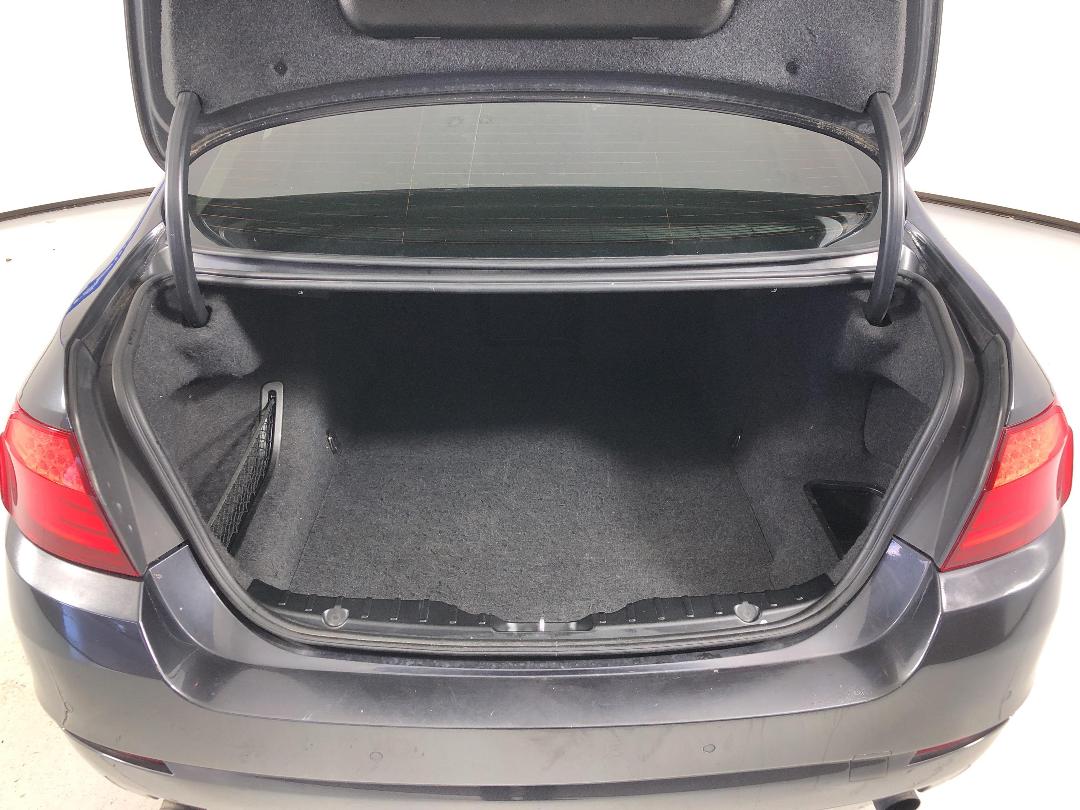 Photo '14' of BMW 535I