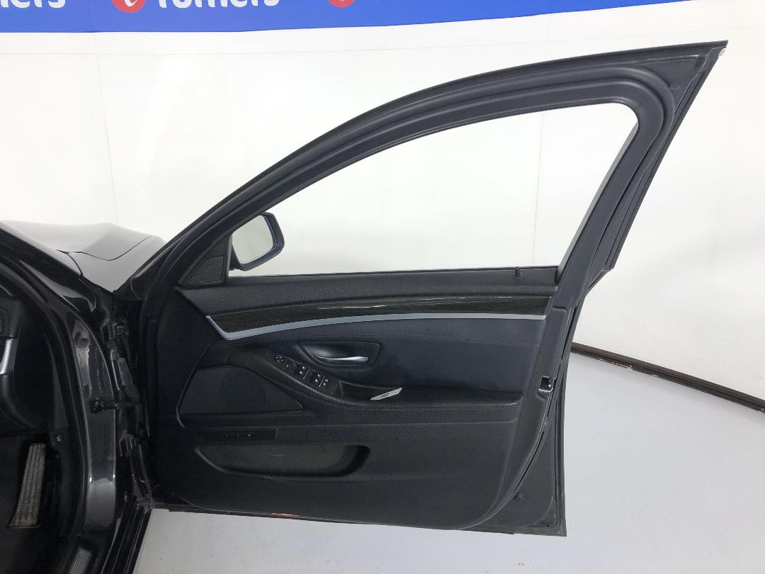 Photo '15' of BMW 535I