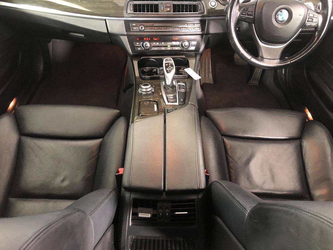 Photo '18' of BMW 535I