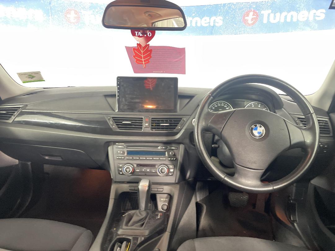 Photo '15' of BMW X1 18I